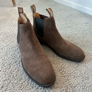Blundstone Men's Brown Suede Chelsea Boots